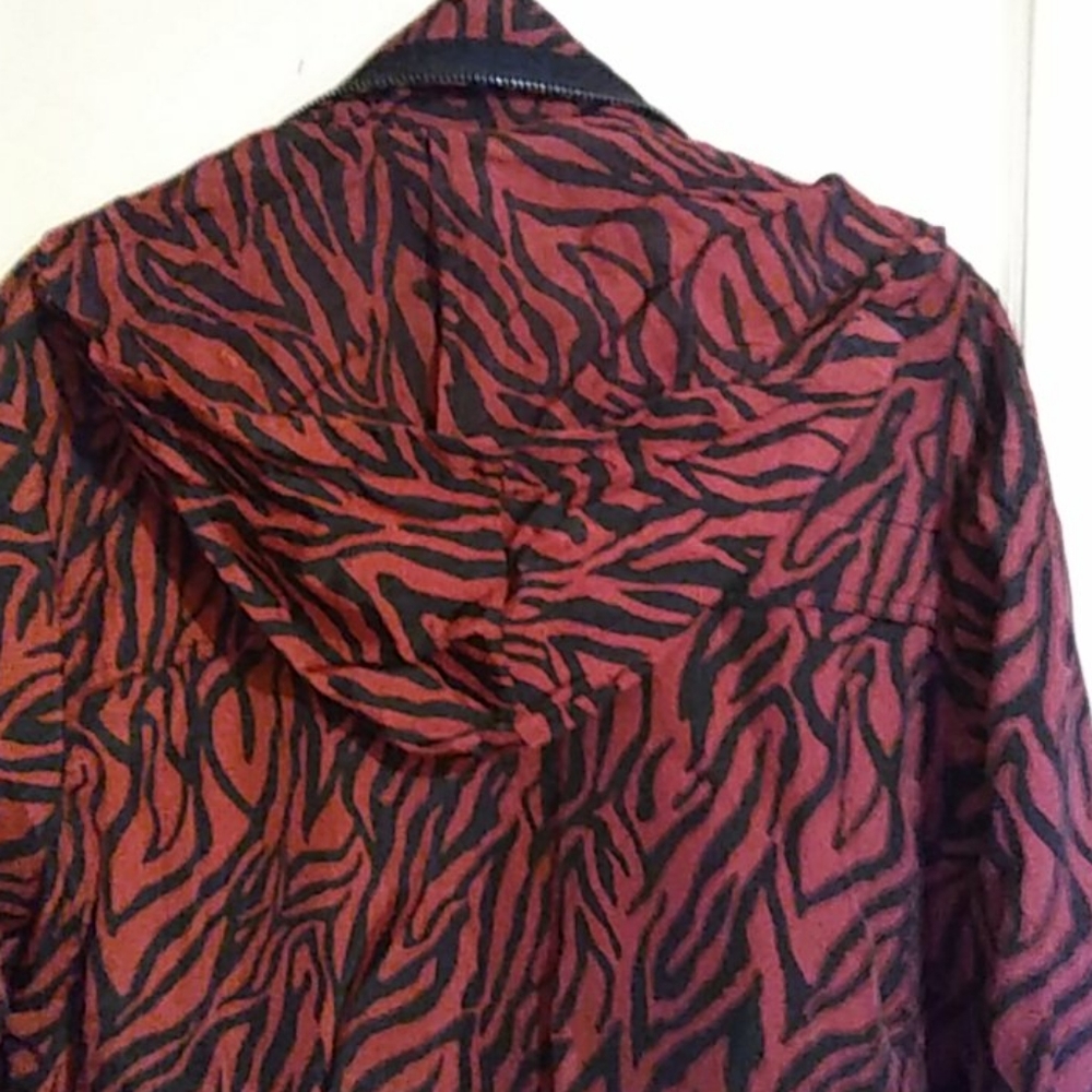Jacket - Picture 5 of 5